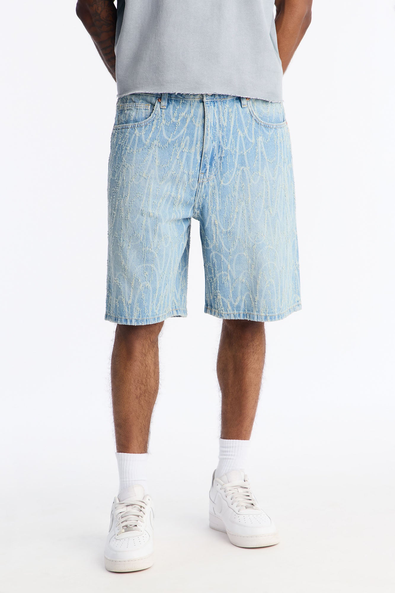 Relaxed Swervin Distressed Denim Shorts - Light Blue Wash